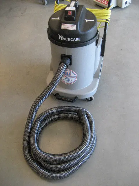 2-Hp Dry-Only Fine Dust Vacuum Cleaner 1