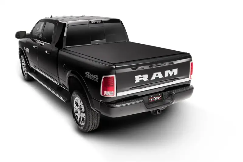 Truxedo Pro X15 Tonneau Cover – Heavy-Duty Black Vinyl – Fits 2008–2011 Dodge Dakota With 5'4" Bed 1